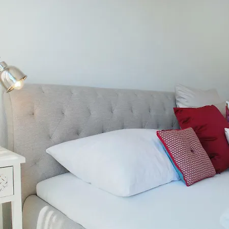 Lägenhet Laville B-2-3 By Interhome *